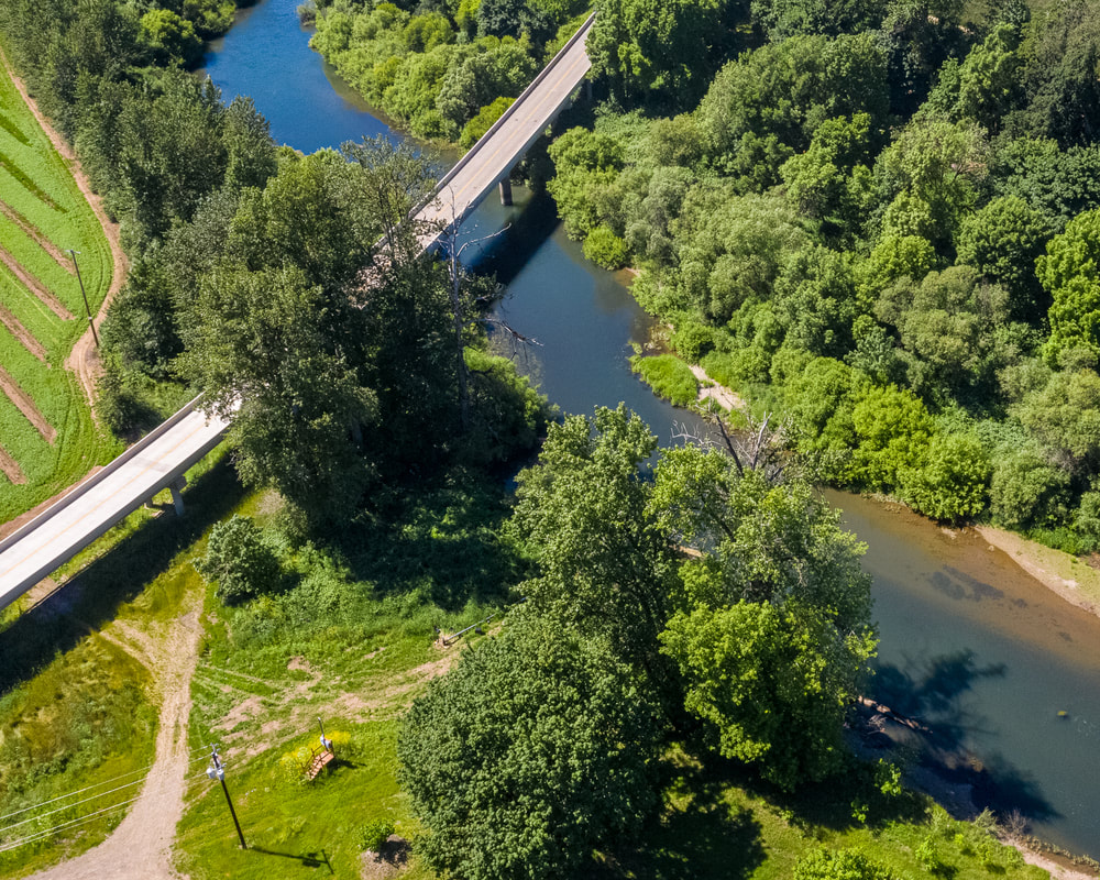 Aerial photo of a bridge over the South Yamhill River