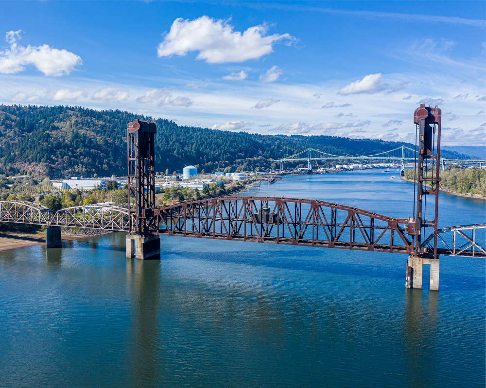 Bridge over the Willamette River in Portland, Oregon